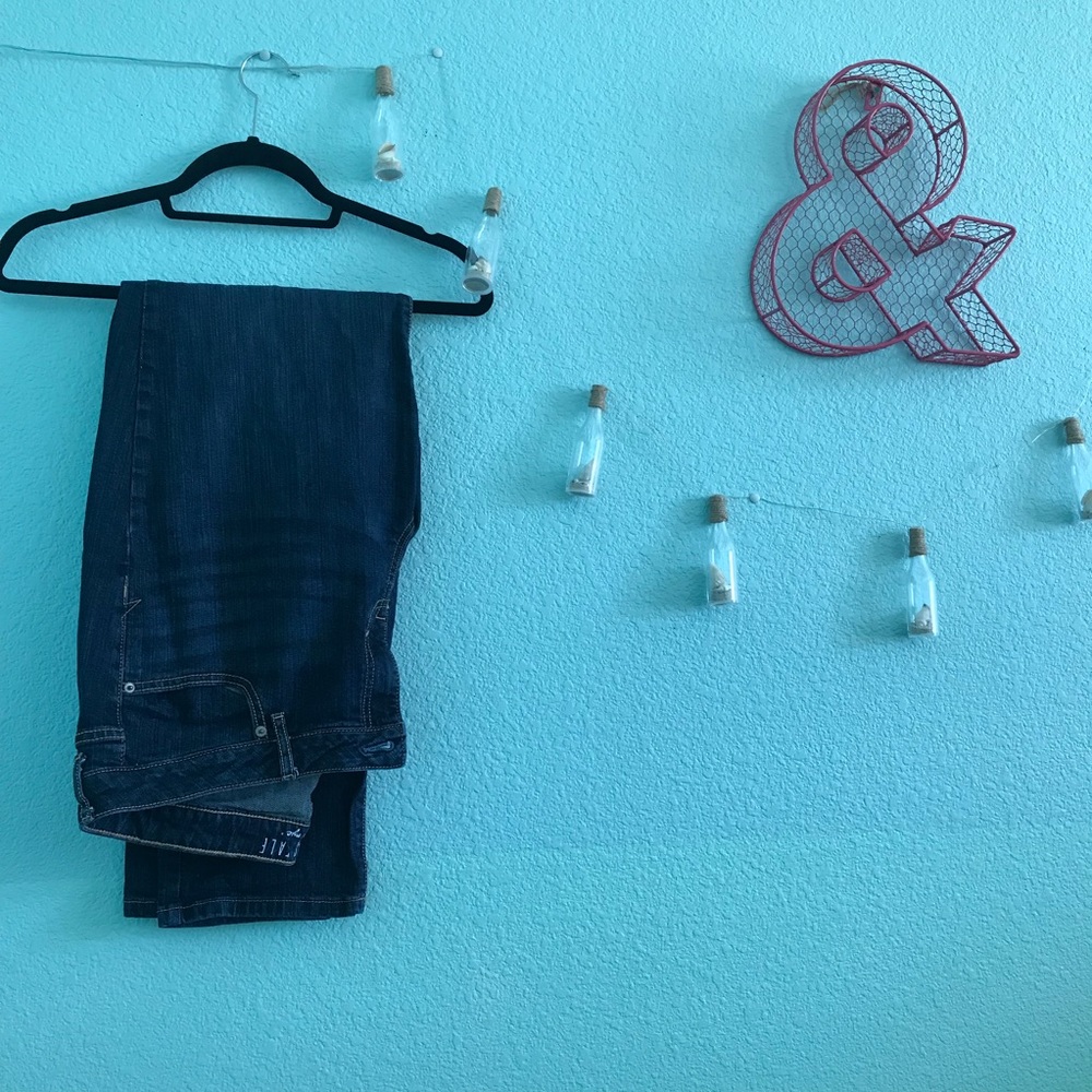 Dark Denim Aeropostale “Curvy Skinny” Jeans